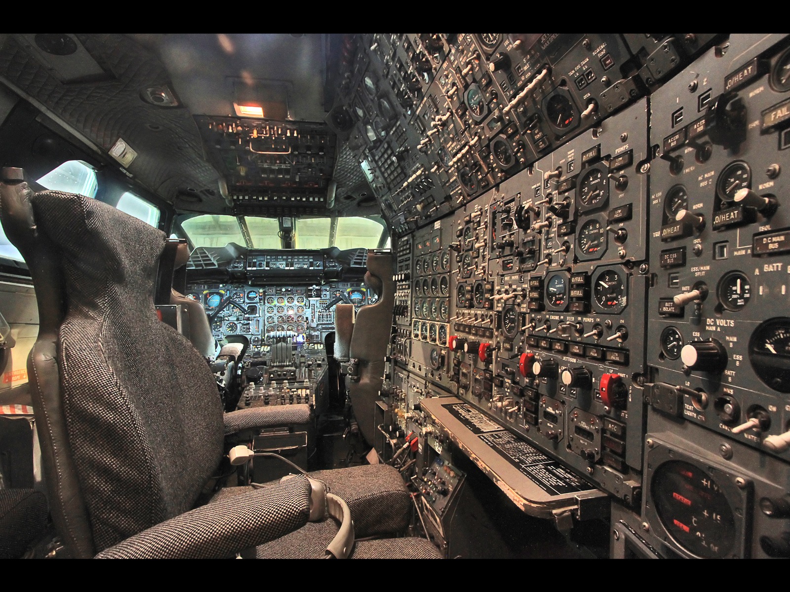 Concorde Interior Cockpit