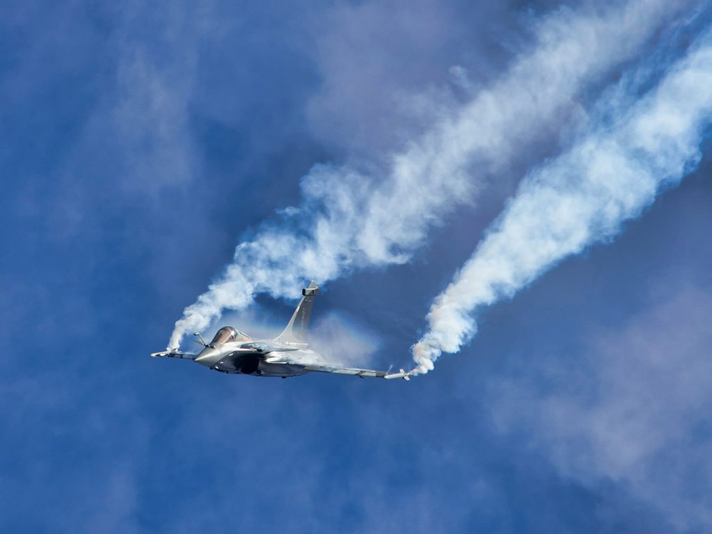 April Open digital Commended: Jet Stream by Alan Taylor