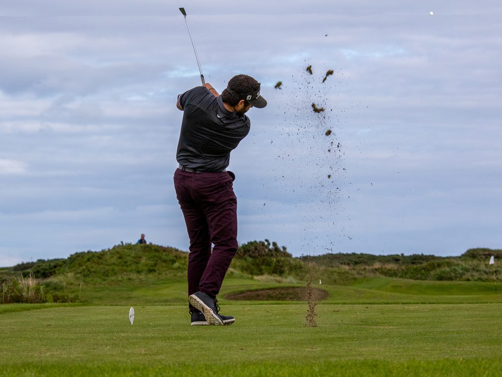 April Open print runner-up: Big Divot by Jim Gibson