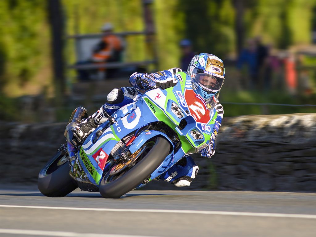 Dean Harrison at Greeba Bridge by Jim Gibson