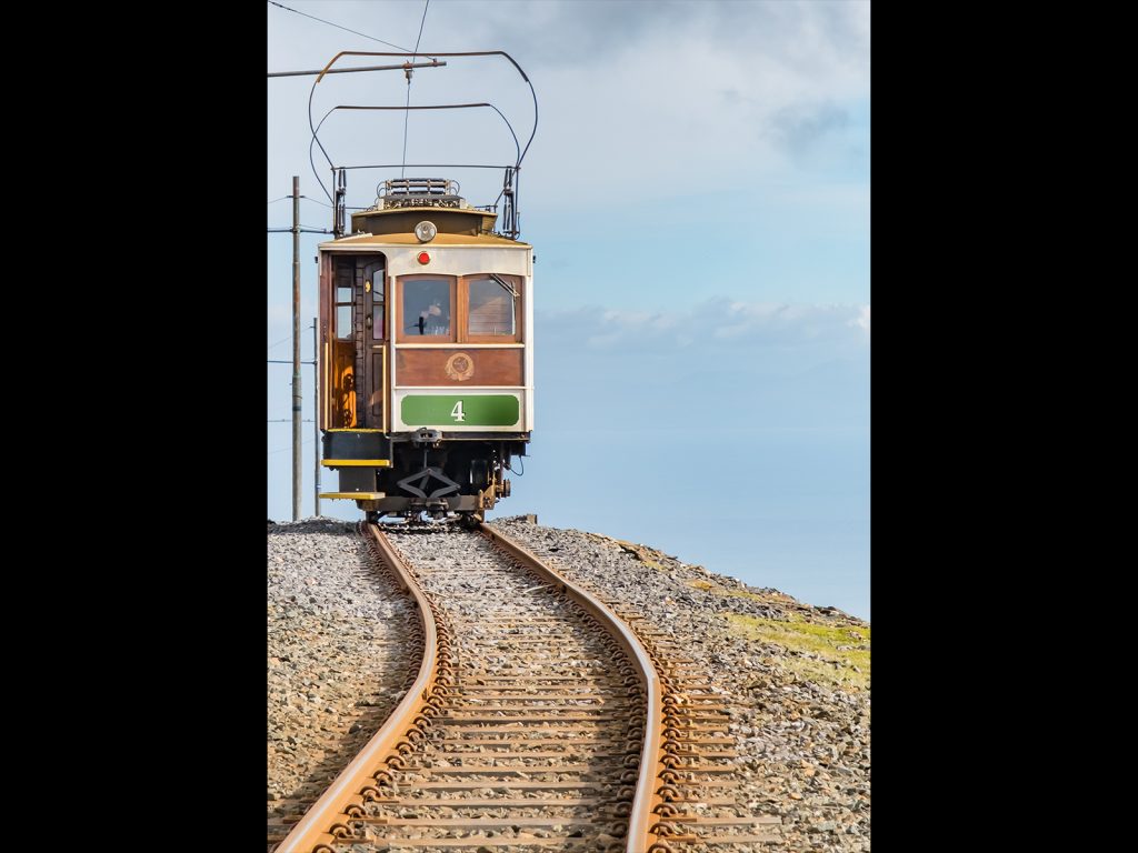 February Open print runner-up: Going Down by Brian Green